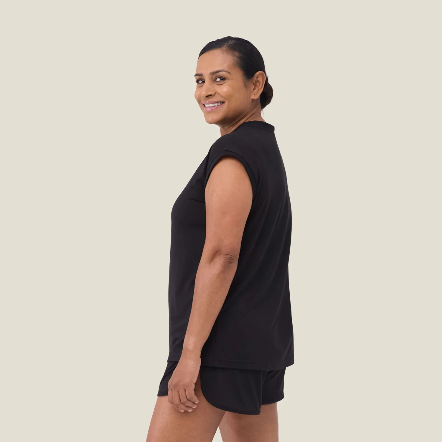 WUKA Pyjama Jersey Set - Top & Shorts - Image 4